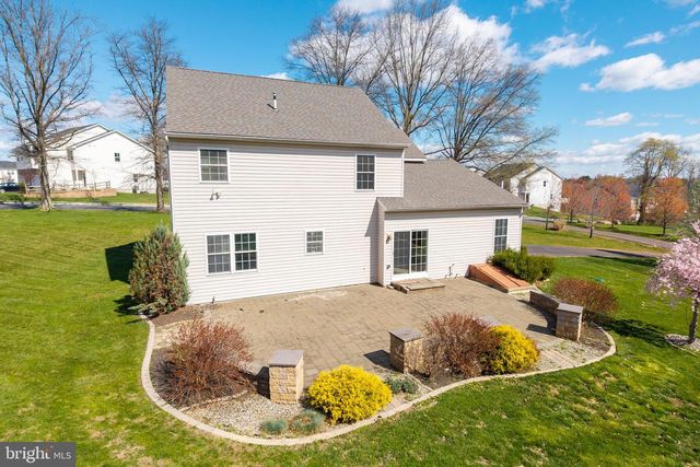 1 WINSLOW DR, Phoenixville, PA 19460