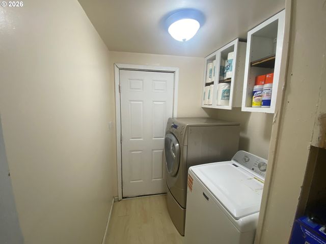 401 Se SURF Ave, Lincoln City, OR 97367