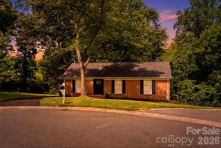6742 Wild Turkey Lane, Charlotte, NC 28214