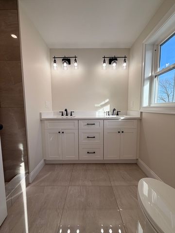 9 Acton Rd 8, Chelmsford, MA 01824