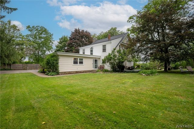 10775 Main Street, Clarence, NY 14031