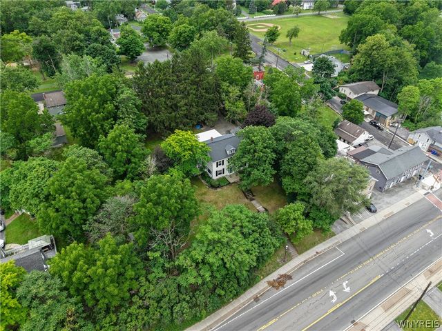 10775 Main Street, Clarence, NY 14031