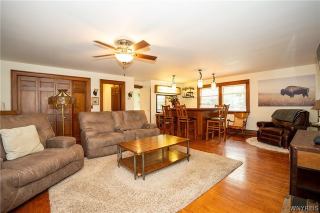 10775 Main Street, Clarence, NY 14031