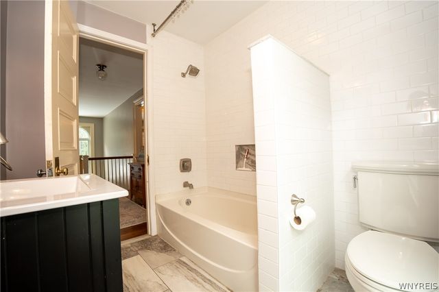 10775 Main Street, Clarence, NY 14031