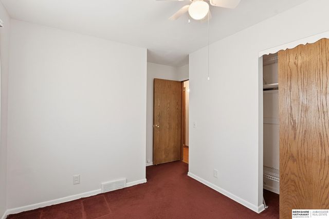 4628 Crestline Street, Omaha, NE 68134