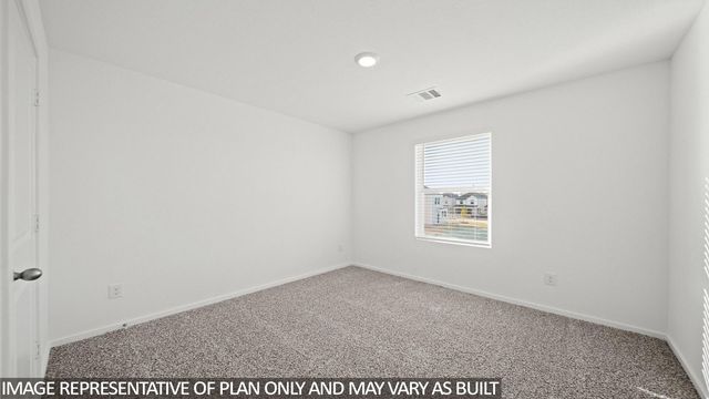 220 Flying Tiger TRL, Jarrell, TX 76537