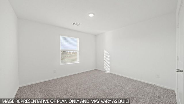 220 Flying Tiger TRL, Jarrell, TX 76537