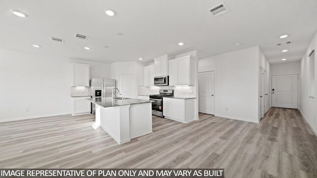 220 Flying Tiger TRL, Jarrell, TX 76537