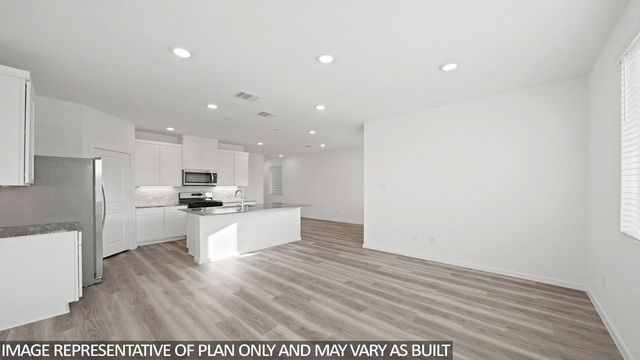 220 Flying Tiger TRL, Jarrell, TX 76537