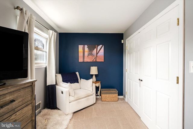 1 HASTINGS RD, Hamilton, NJ 08620