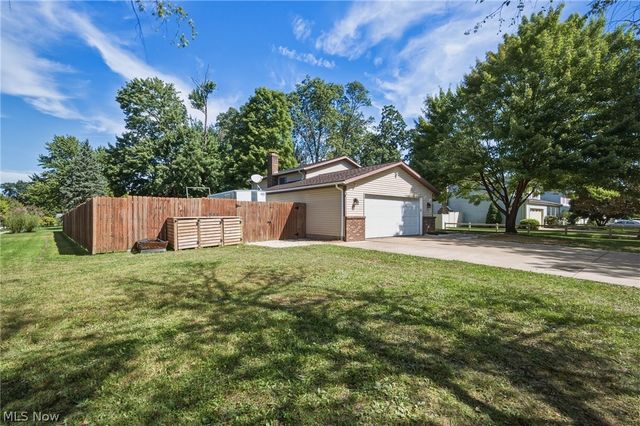 1035 Burntwood Drive, Medina, OH 44256
