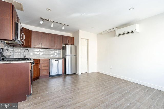 1626 S 19TH ST, Philadelphia, PA 19145