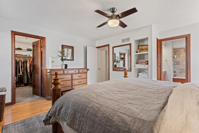 1122 Foxcroft Lane SW, Rochester, MN 55902