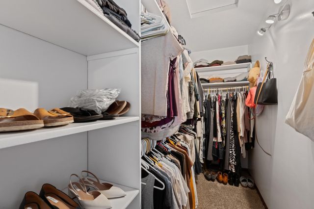 1122 Foxcroft Lane SW, Rochester, MN 55902