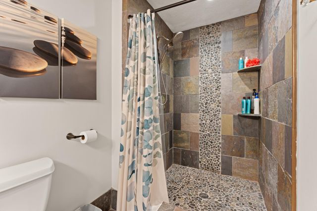 1122 Foxcroft Lane SW, Rochester, MN 55902