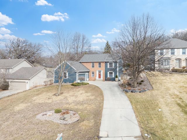 1122 Foxcroft Lane SW, Rochester, MN 55902