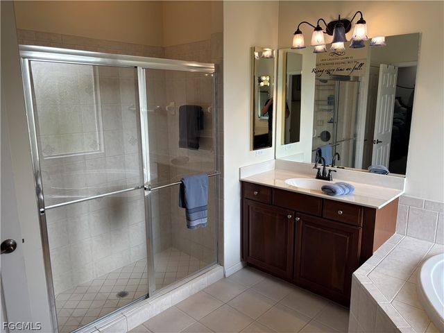 11491 Axis Deer LN, Fort Myers, FL 33966