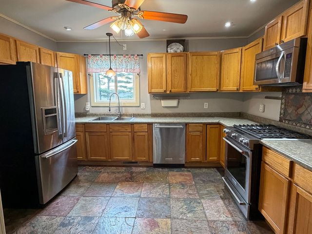 5429 Columbia Road, Heyworth, IL 61745