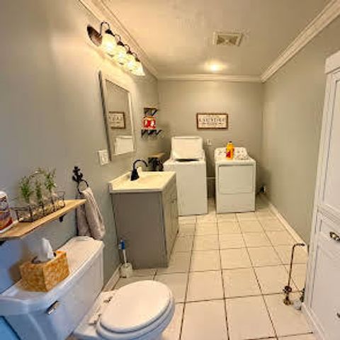 5429 Columbia Road, Heyworth, IL 61745