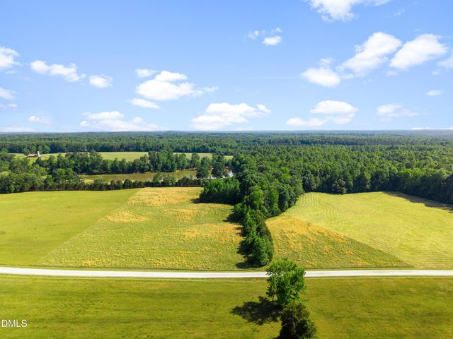 3 Deer Run Trail, Hillsborough, NC 27278