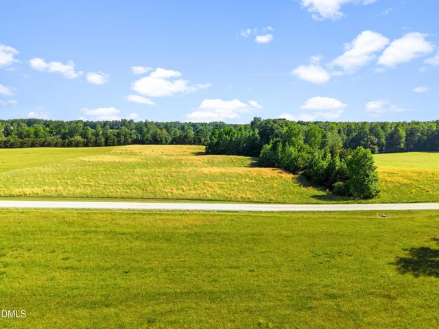 3 Deer Run Trail, Hillsborough, NC 27278