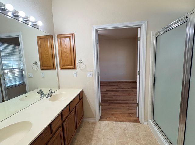 318 Crockett LOOP, Georgetown, TX 78633