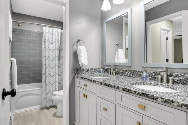 9724 Jackson Street NE, Blaine, MN 55434