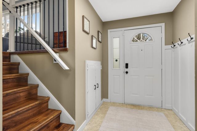 9724 Jackson Street NE, Blaine, MN 55434