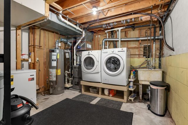 9724 Jackson Street NE, Blaine, MN 55434