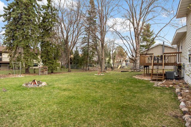 9724 Jackson Street NE, Blaine, MN 55434