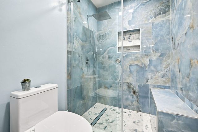 2400 Malayan Drive 94-D, Delray Beach, FL 33445