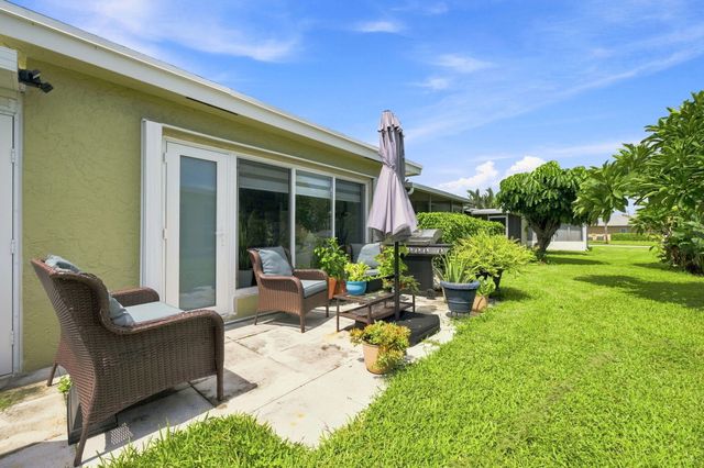 2400 Malayan Drive 94-D, Delray Beach, FL 33445