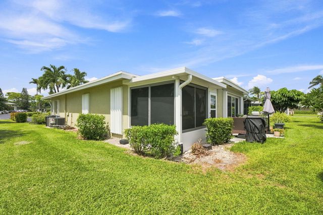 2400 Malayan Drive 94-D, Delray Beach, FL 33445