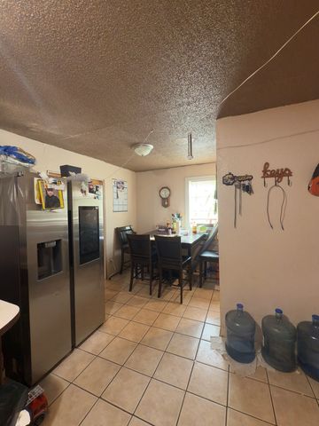 310 SE 3rd St, Andrews, TX 79714