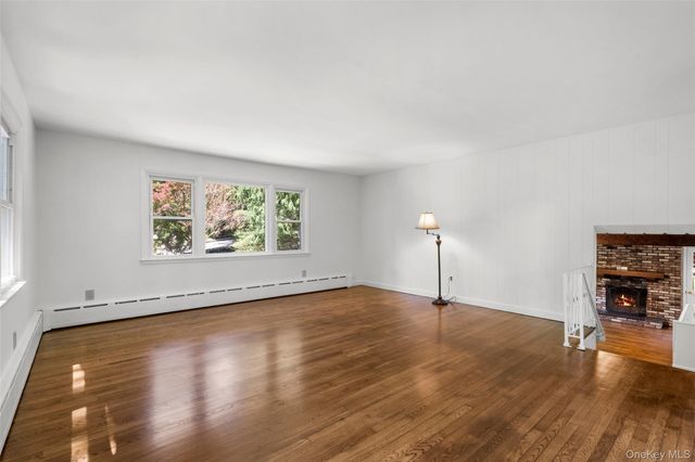 14 Jones Place, White Plains, NY 10606