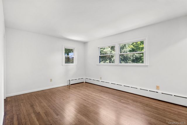 14 Jones Place, White Plains, NY 10606