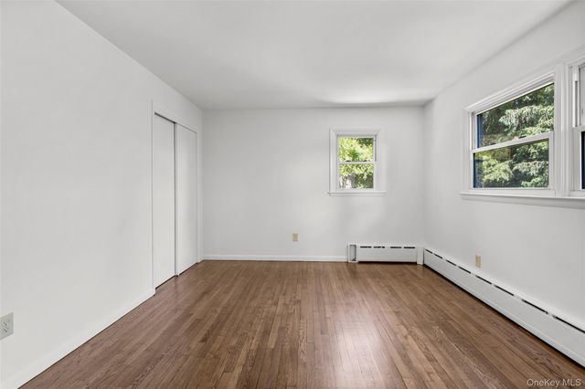 14 Jones Place, White Plains, NY 10606