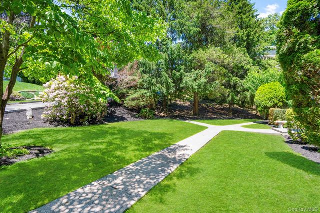 14 Jones Place, White Plains, NY 10606