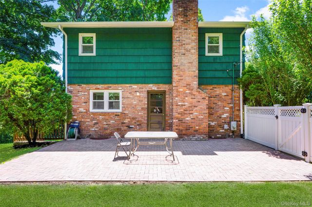 14 Jones Place, White Plains, NY 10606