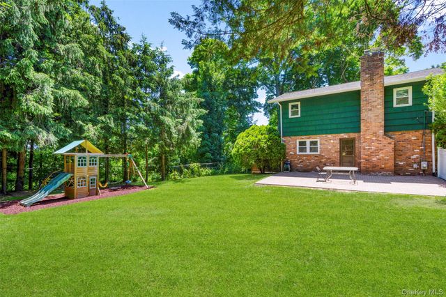 14 Jones Place, White Plains, NY 10606