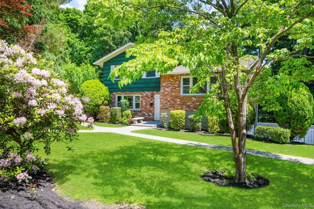 14 Jones Place, White Plains, NY 10606