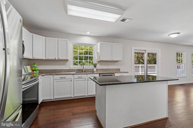 1518 MCKINAN CT, Severn, MD 21144