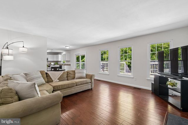 1518 MCKINAN CT, Severn, MD 21144