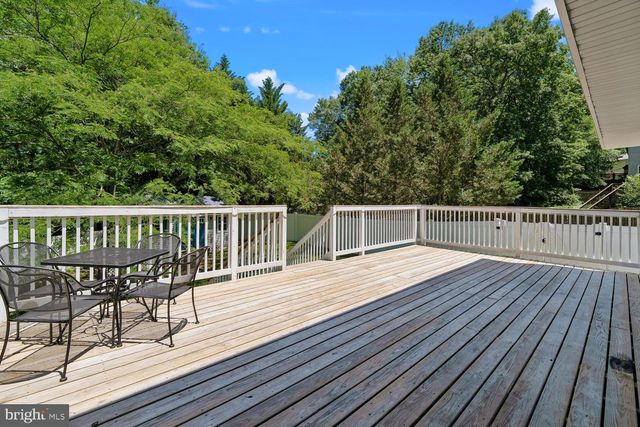 1518 MCKINAN CT, Severn, MD 21144