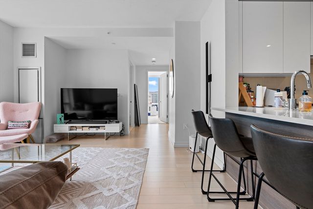 1 Franklin St 2110, Boston, MA 02110