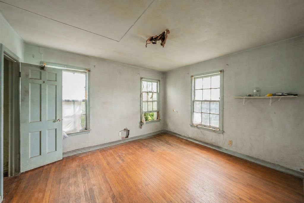 5801 Kilpatrick Avenue, Fort Worth, TX 76107 — photo 5