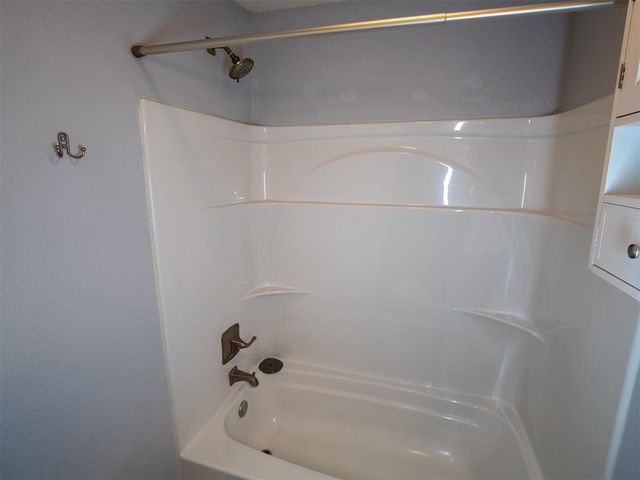 1109 Moonshine Court, Noble, OK 73068