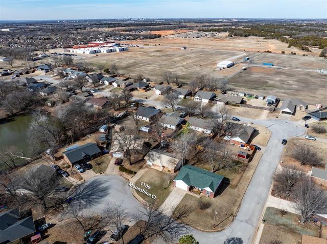 1109 Moonshine Court, Noble, OK 73068