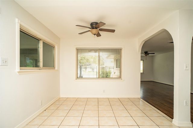 4833 Hummingbird Street, Houston, TX 77035
