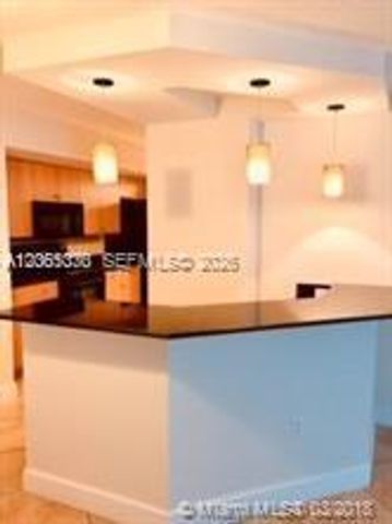 6917 Collins Ave 912, Miami Beach, FL 33141